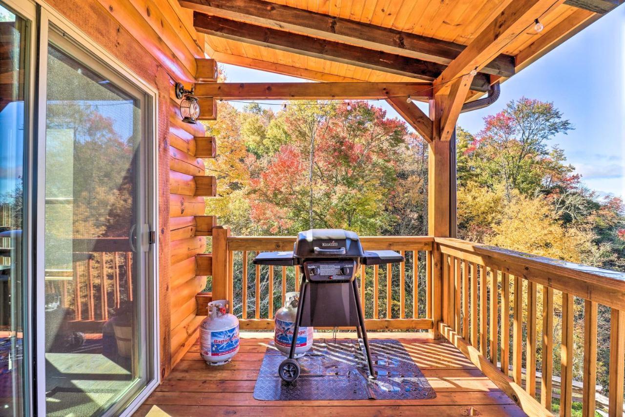 Hilltop Cabin On 5 Acres With Hot Tub And Waterfall! Брайсън Сити Екстериор снимка